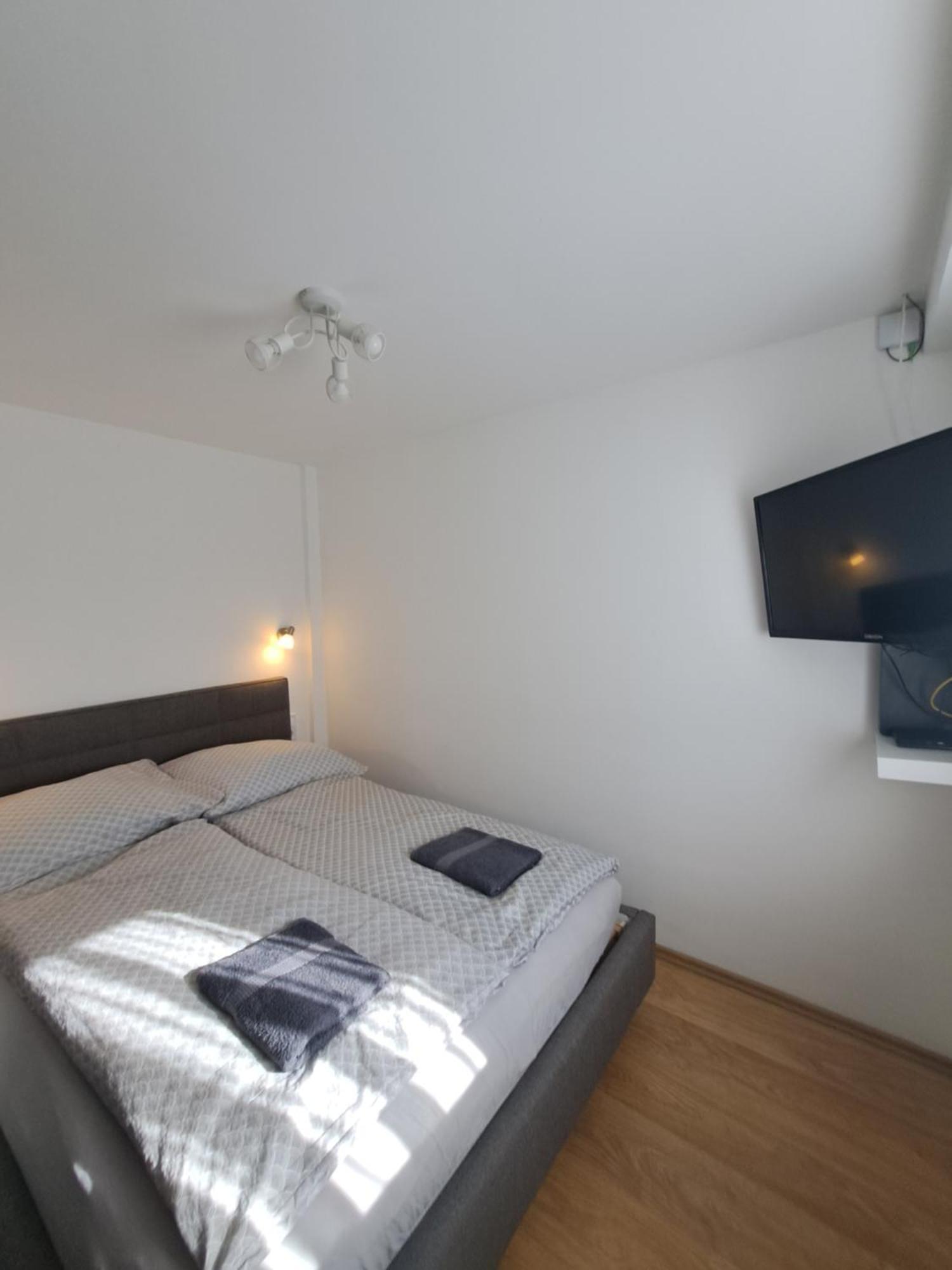 Vivien Apartman Fonyod Bagian luar foto