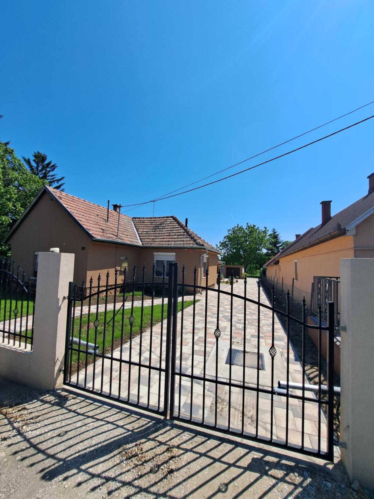 Vivien Apartman Fonyod Bagian luar foto