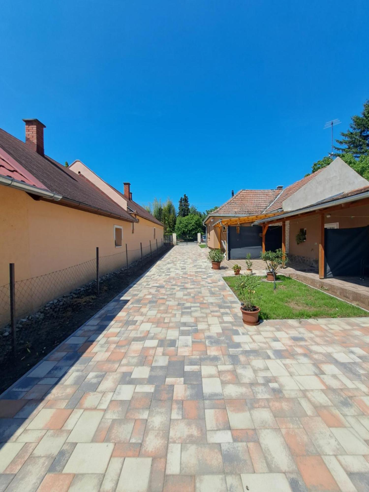 Vivien Apartman Fonyod Bagian luar foto