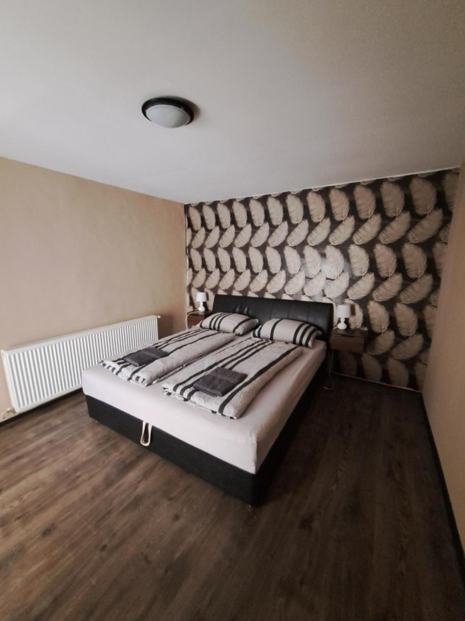 Vivien Apartman Fonyod Bagian luar foto